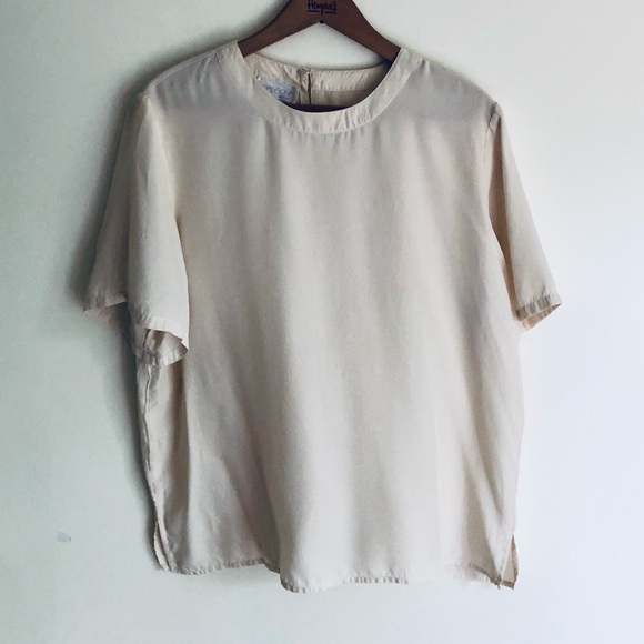 Vintage cream silk short sleeve blouse - Picture 8 of 12